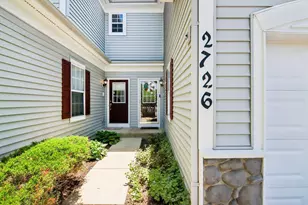 2726 Kendall Crossing, McHenry, IL 60051 - Photo 3