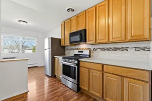 2620 N Windsor Dr, Arlington Heights, IL 60004 - Photo 7