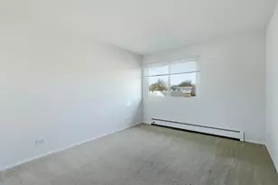2620 N Windsor Dr, Arlington Heights, IL 60004 - Photo 9