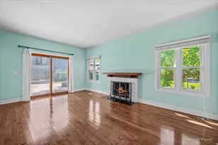 858 Shorewood Dr, Bartlett, IL 60103 - Photo 9