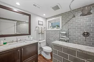 858 Shorewood Dr, Bartlett, IL 60103 - Photo 25