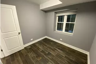 1737 W 16th St, Chicago, IL 60608 - Photo 9