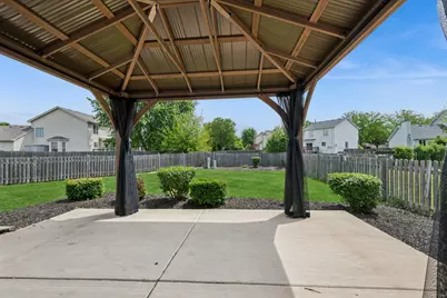 2099 Kathleen Circle, Montgomery, IL 60538 - Photo 19