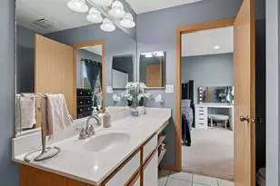 2099 Kathleen Cir, Montgomery, IL 60538 - Photo 13