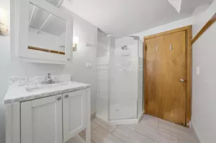 7058 S Fairfield Ave, Chicago, IL 60629 - Photo 9