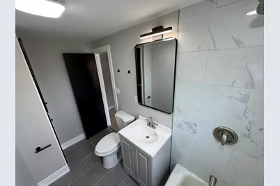 16439 Cottage Grove Avenue, South Holland, IL 60473 - Photo 15