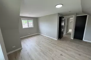 16439 Cottage Grove Ave, South Holland, IL 60473 - Photo 17