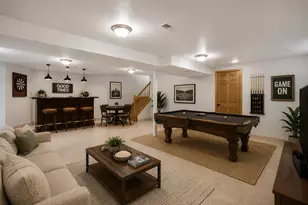 1236 S Brophy Ave, Park Ridge, IL 60068 - Photo 9