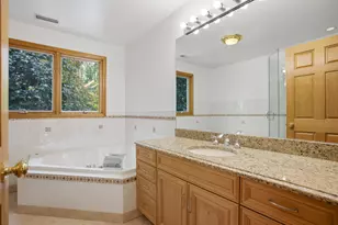 1236 S Brophy Ave, Park Ridge, IL 60068 - Photo 19