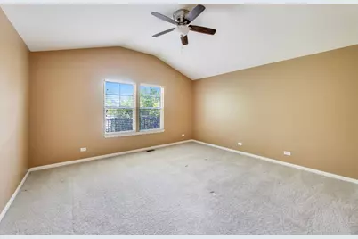 932 Tuscany Drive, Streamwood, IL 60107 - Photo 17