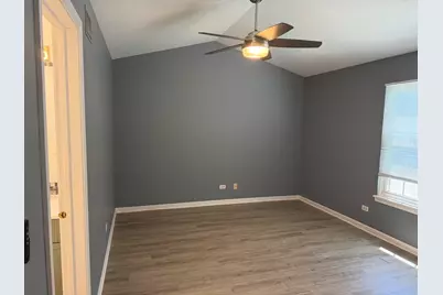 1251 Bradwell Lane #D, Mundelein, IL 60060 - Photo 9