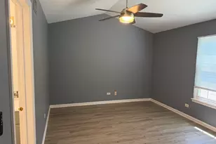1251 Bradwell Ln, Mundelein, IL 60060 - Photo 9