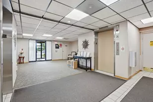 700 Graceland Ave, Des Plaines, IL 60016 - Photo 3