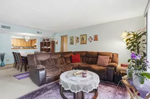 700 Graceland Ave, Des Plaines, IL 60016 - Photo 7