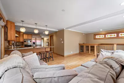 4947 Estes Avenue, Skokie, IL 60077 - Photo 15