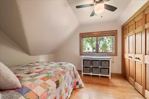 4947 Estes Ave, Skokie, IL 60077 - Photo 23