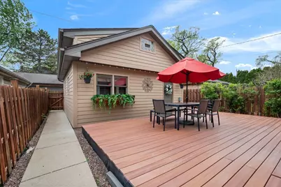4947 Estes Avenue, Skokie, IL 60077 - Photo 31