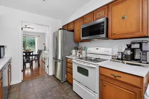 2S742 Ave Orleans, Oak Brook, IL 60523 - Photo 7