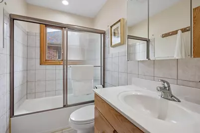 8317 W Ballard Road, Niles, IL 60714 - Photo 17