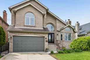 8317 W Ballard Rd, Niles, IL 60714 - Photo 1