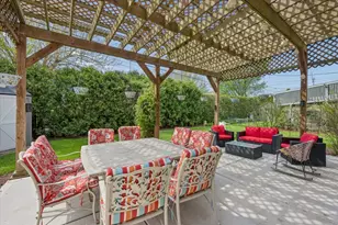 8317 W Ballard Rd, Niles, IL 60714 - Photo 25