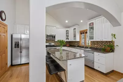8317 W Ballard Road, Niles, IL 60714 - Photo 7