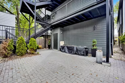 1109 W 16th Street #1, Chicago, IL 60608 - Photo 23