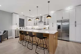 1109 W 16th St, Chicago, IL 60608 - Photo 7