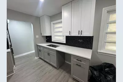 9800 S 51st Avenue, Oak Lawn, IL 60453 - Photo 5