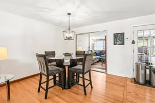 5733 Rose Ct, Berkeley, IL 60163 - Photo 9