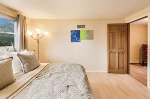 2412 Happy Hollow Rd, Glenview, IL 60026 - Photo 17