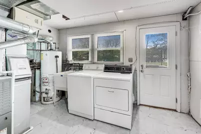 2412 Happy Hollow Road, Glenview, IL 60026 - Photo 27