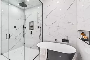2024 W Irving Park Rd, Chicago, IL 60618 - Photo 17