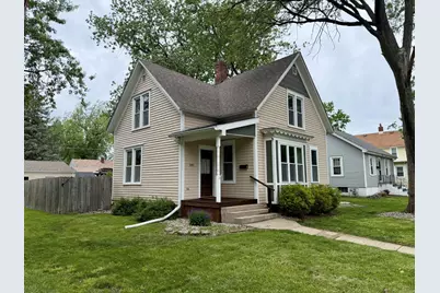 295 S Grand Avenue, Bradley, IL 60915 - Photo 1