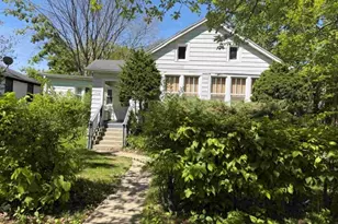 1728 Brown Ave, Evanston, IL 60201 - Photo 1