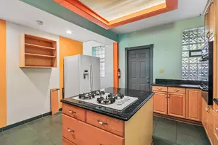 10540 S Maryland Ave, Chicago, IL 60628 - Photo 7