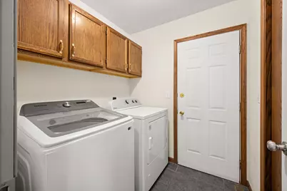 3347 Meadow Trail W, Dekalb, IL 60115 - Photo 17