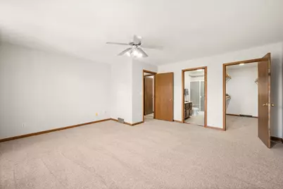 3347 Meadow Trail W, Dekalb, IL 60115 - Photo 21