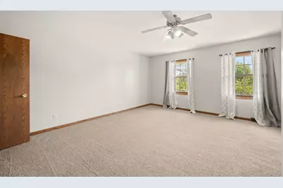 3347 Meadow Trail W, Dekalb, IL 60115 - Photo 19