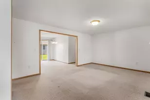406 E Beardsley Ave, Champaign, IL 61820 - Photo 7