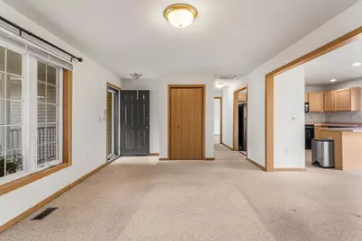 406 E Beardsley Avenue, Champaign, IL 61820 - Photo 9