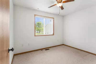 406 E Beardsley Avenue, Champaign, IL 61820 - Photo 21