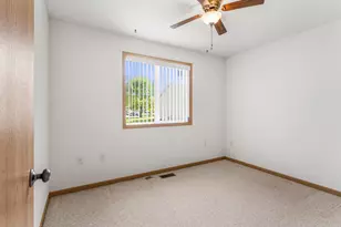 406 E Beardsley Ave, Champaign, IL 61820 - Photo 21