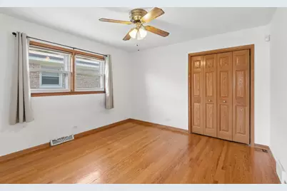 8600 W Ainslie Street, Norridge, IL 60706 - Photo 13