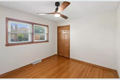 8600 W Ainslie Street, Norridge, IL 60706 - Photo 17