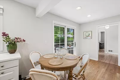 311 Hyatt Drive, Libertyville, IL 60048 - Photo 11