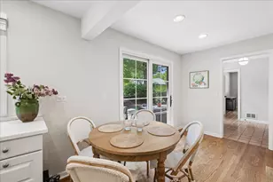 311 Hyatt Dr, Libertyville, IL 60048 - Photo 11