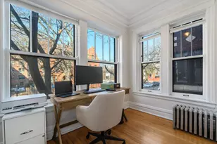1365 E 52nd St, Chicago, IL 60615 - Photo 9