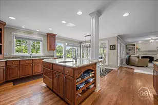 1220 Heatherton Dr, Naperville, IL 60563 - Photo 11