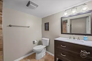 1220 Heatherton Dr, Naperville, IL 60563 - Photo 29